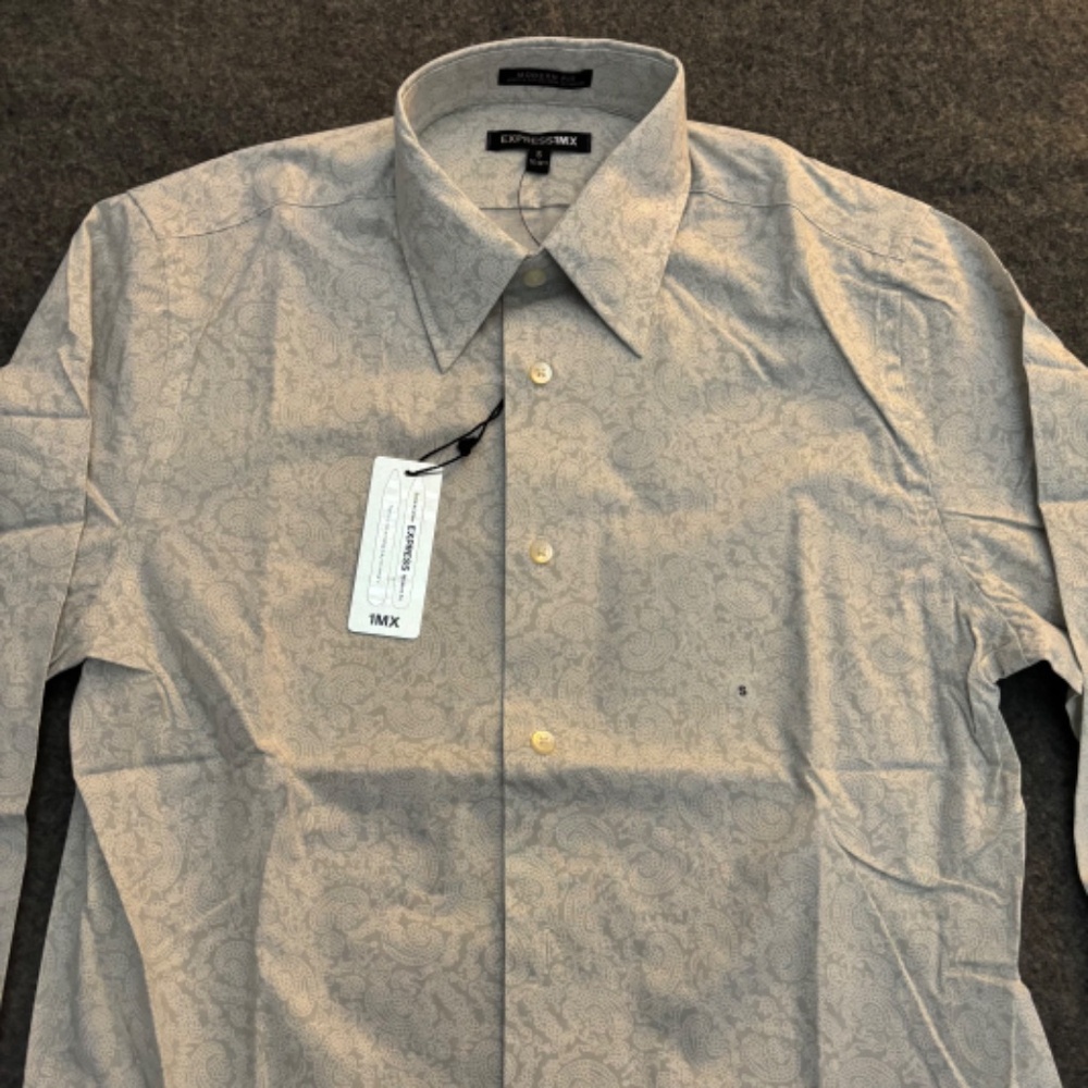 EXPRESS 1MX Modern Fit White Paisley L/S Button-Up Shirt - Picture 2 of 12